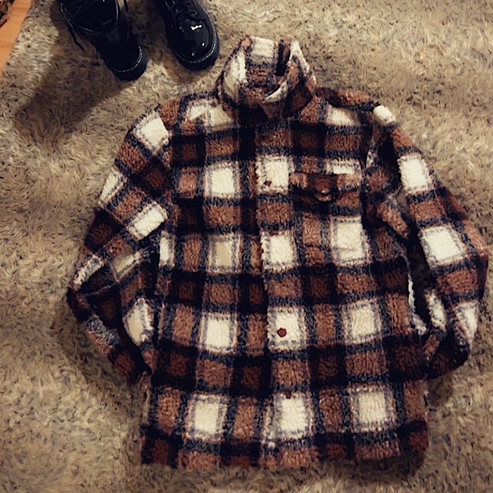 Selling my one of a kind most comfortable/warmest wool button down jacket 🫶🏿🐻